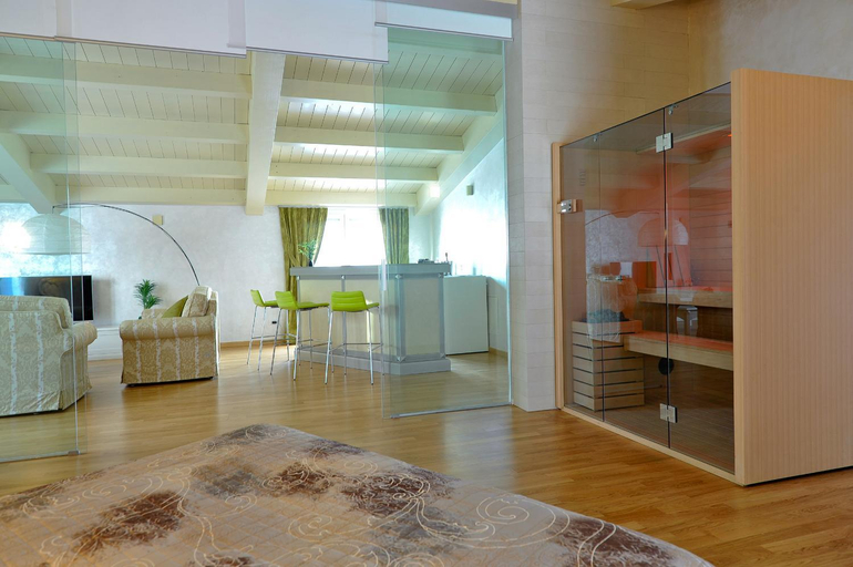 Others 4, Jolie Bed And Breakfast, Pescara