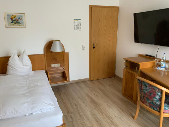 Bedroom 4, Gasthaus Sonne, Göppingen