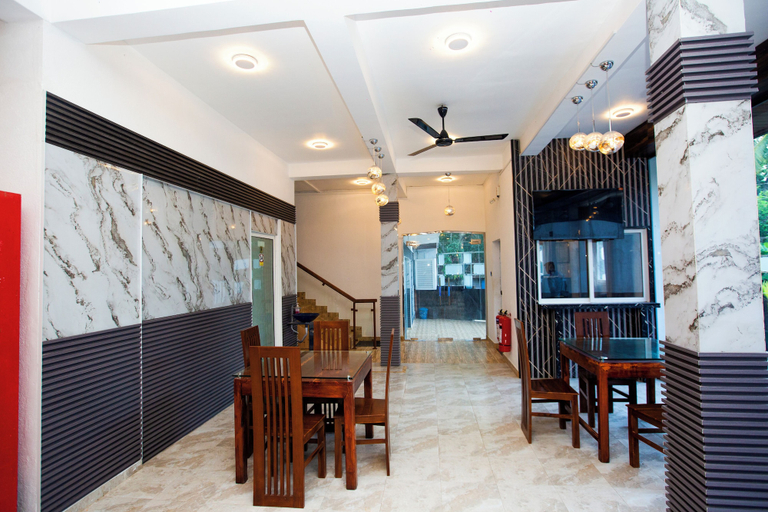 Food & Drinks 5, Bevary Guest, N. Palatha East