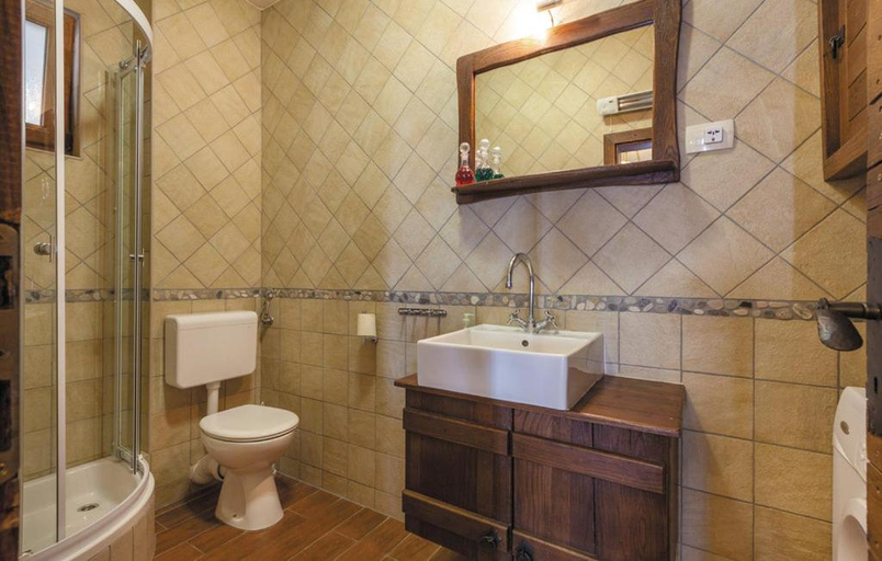 Others 3, Luxury villa with heated pool, jacuzzi and sauna, Makarska