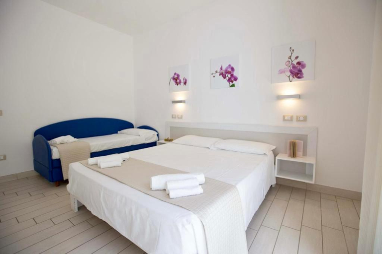 Bedroom 10