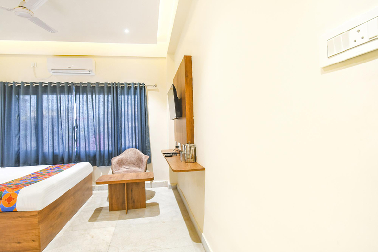 Bedroom 3, FabHotel Prime The Golden Plaza - Nr. Tarapith Temple, Birbhum