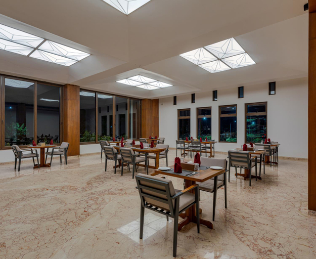 Food & Drinks 3, Highland Club – Kolhapur District - Bookings Not Accepted , Kolhapur
