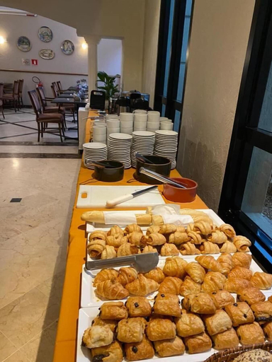 Food & Drinks 5, Comfort Flat Pinheiros em Hotel.., São Paulo
