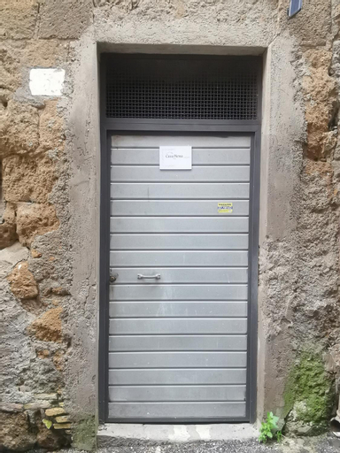 Casa Nena, Viterbo
