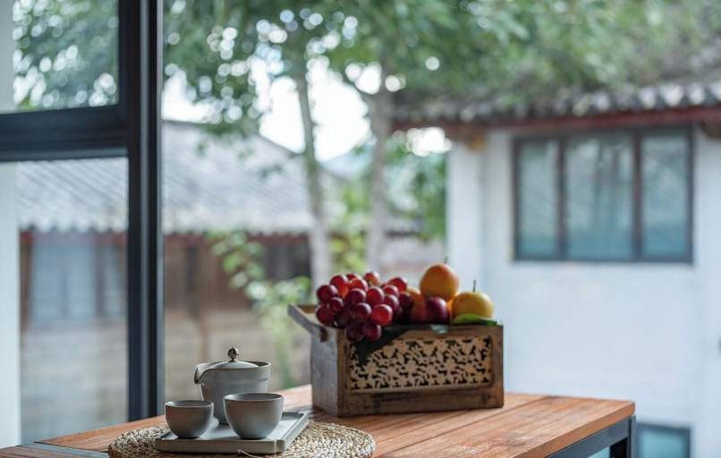 Food & Drinks 5, lijiangluxianbaomimihuayuankezhan, Lijiang