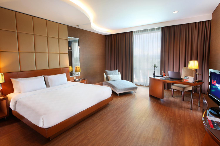 Bedroom 16