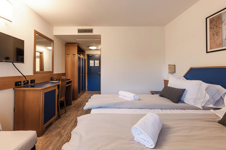Bedroom 5, Hotel Garni Meledrio, Trento