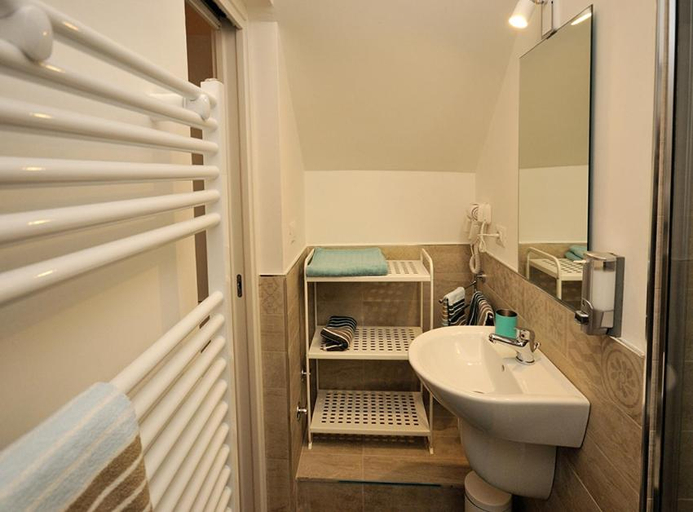 Bathroom 5, Il Piccolo Principe B&B, Bari
