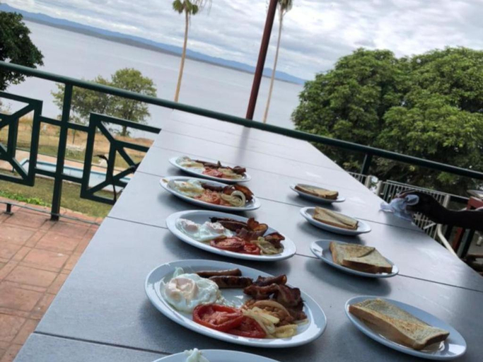 Food & Drinks 3, Cutty Sark Hotel, Kariba