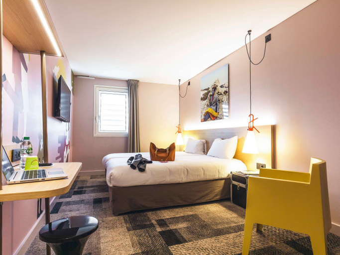 Bedroom 3, ibis Styles Lyon Confluence, Rhône