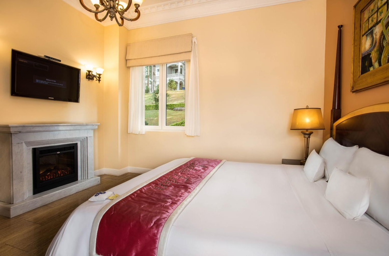 Bedroom 28