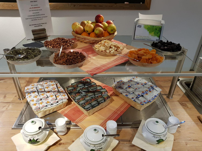Food & Drinks 5, Berggasthof Hochzeigerhaus, Imst