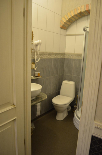 Others 3, Gabi B&B, Vilniaus