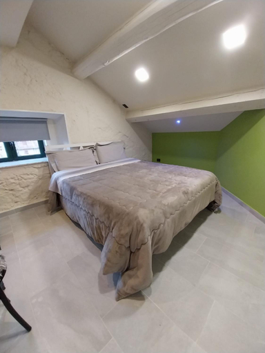 Others 5, B&B Staziona e Dormi 2,0, Cosenza