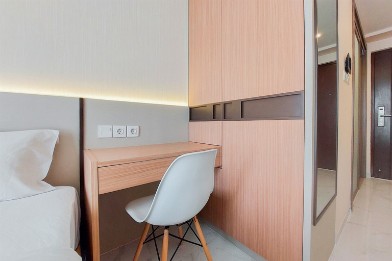 Bedroom 3, Well Design And Comfy Studio Sky House Bsd Apartment, Tangerang Selatan