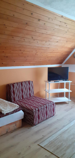 Bedroom 2, Eva vendeghaz, Eger