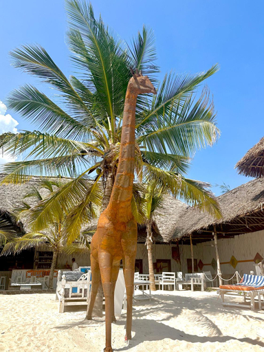 Others 2, Luwa Beach&Suits, Kilifi North