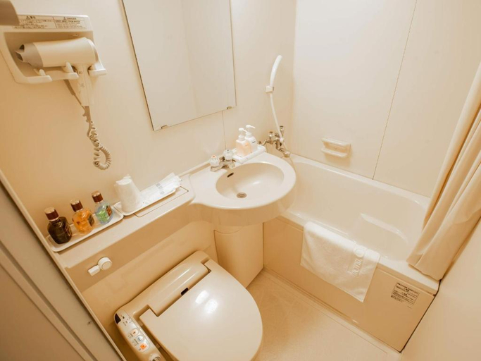 Bathroom 5, HOTEL CASTLE INN SUZUKACHUO, Suzuka