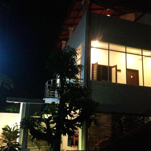Others 5, Eden Blue Hikkaduwa, Hikkaduwa