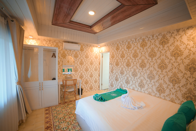 Bedroom 6