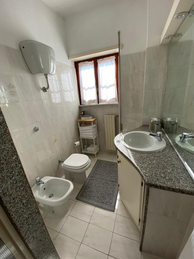 Bathroom 3, Hotel Ristorante Centosedici, Latina
