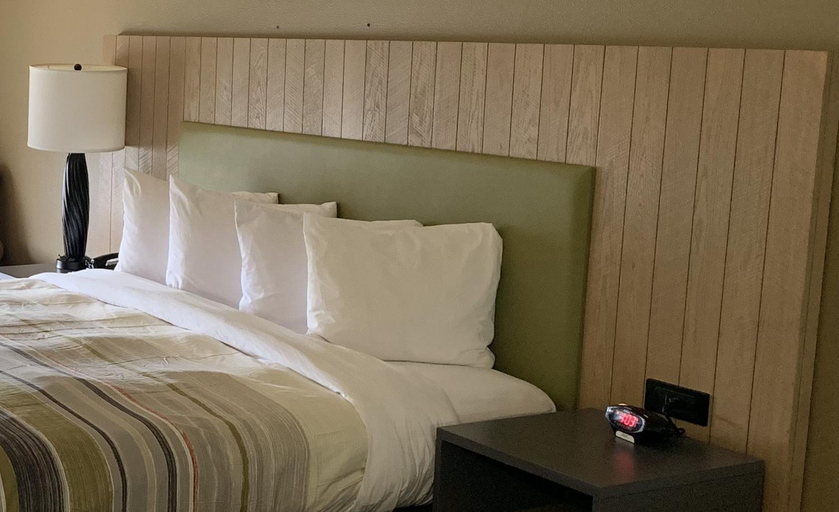 Bedroom 8