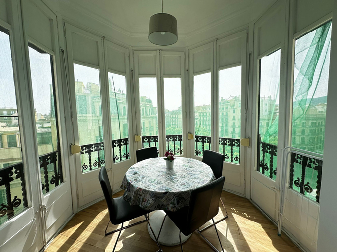 Others 5, Rooms Tetuan, Barcelona