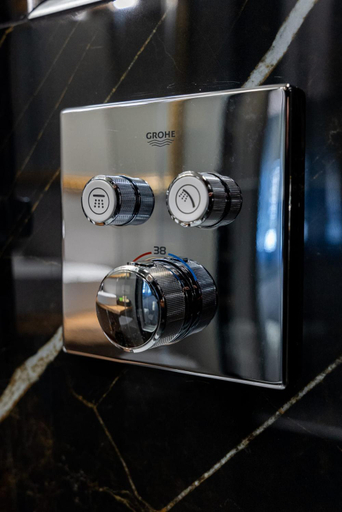 Amenities 8