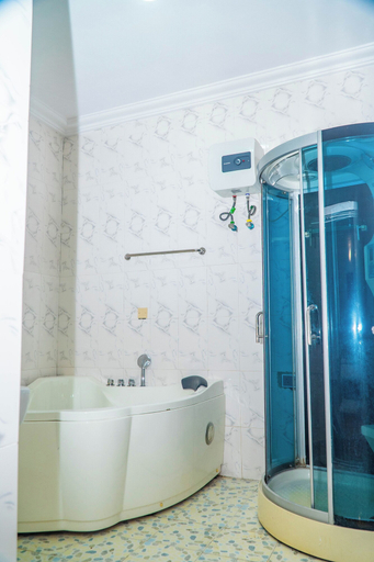 Bathroom 3, Ringruby Hotel, United Estate, Eti-Osa