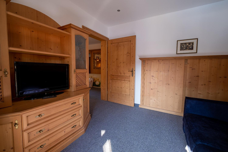 Others 5, Sl Hotel, Miesbach