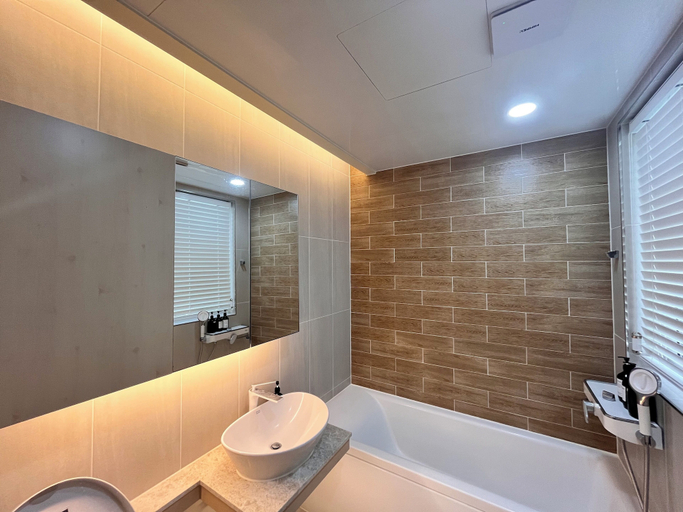 Bathroom 4, Hermen House in Jeju, Seogwipo
