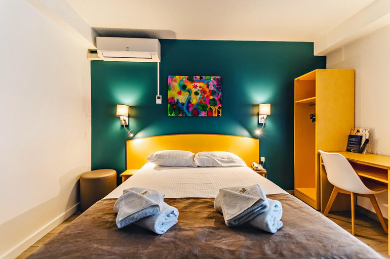 Bedroom 6