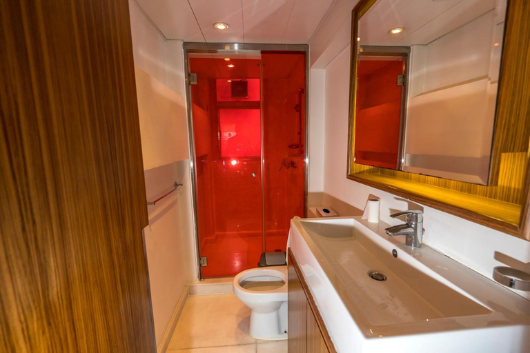 Bathroom 7