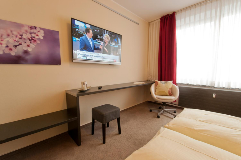 Bedroom 18