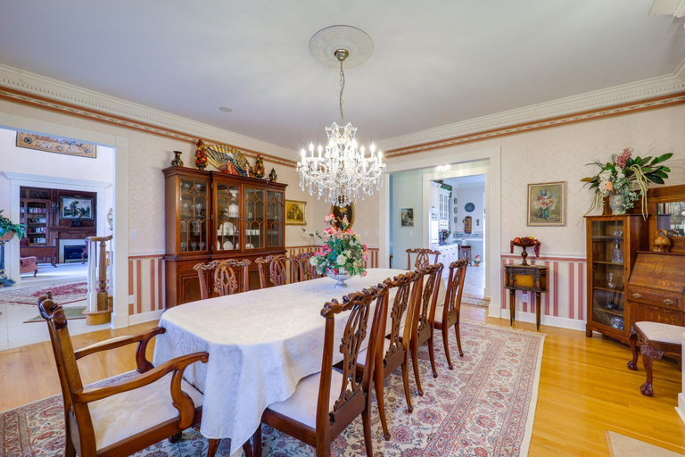 Others 2, Immaculate Boone Villa w/ Entertainment Lounge!, Watauga