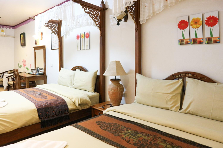 Bedroom 18