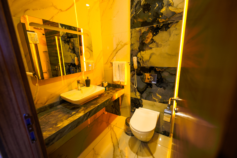Bathroom, Isnova Hotel Airport, Antalya
