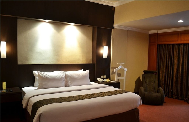 Bedroom 3, Le Polonia Medan Managed by Topotels, Medan