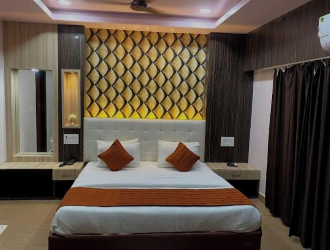 Bedroom 2, Hotel Namo Gange, Garhwal