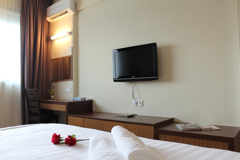 Bedroom 6