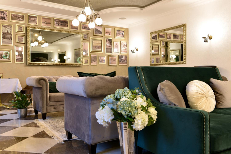 Public Area 4, Villa Giardino Heritage Boutique Hotel Bol, Bol