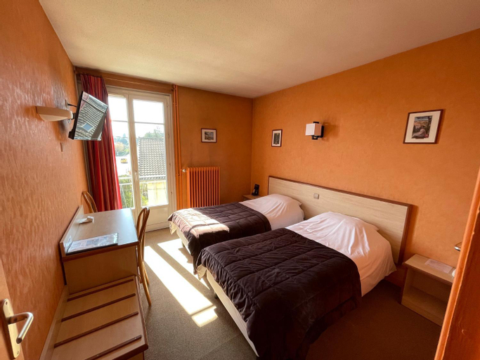 Bedroom 8