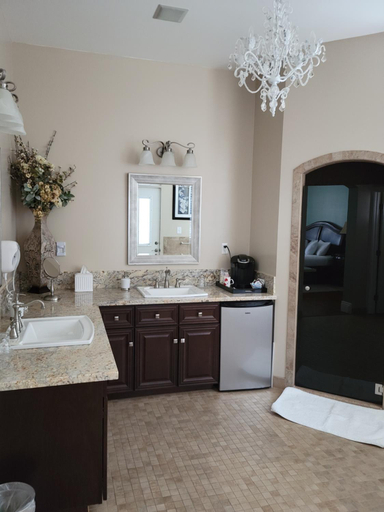 4, The Inn at 161, Amador