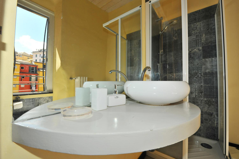 Bathroom 8