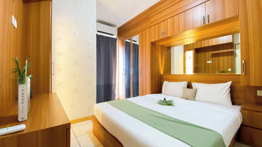 Bedroom 3, Scenic 2Br Apartment At M-Town Residence, Tangerang
