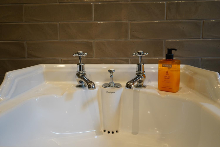 Bathroom 5