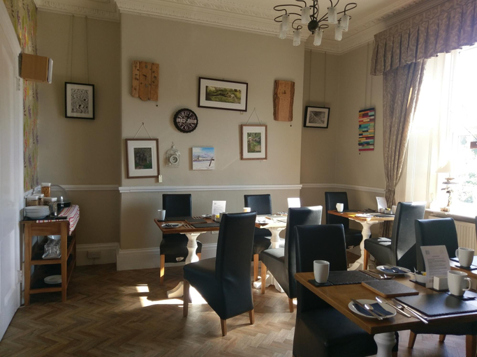 Food & Drinks, Gallery Guesthouse, Plymouth