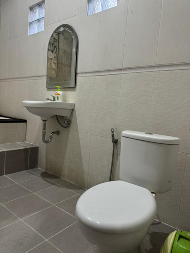 Bathroom 5, Ode Hostel, Gianyar