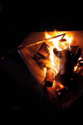 Food & Drinks, Welch Cabin - A License to Chill, Cowlitz